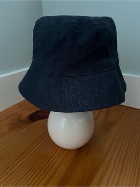 NWT Soul Accessories Denim Linen Blend Bucket Hat Navy Blue Classic Summer